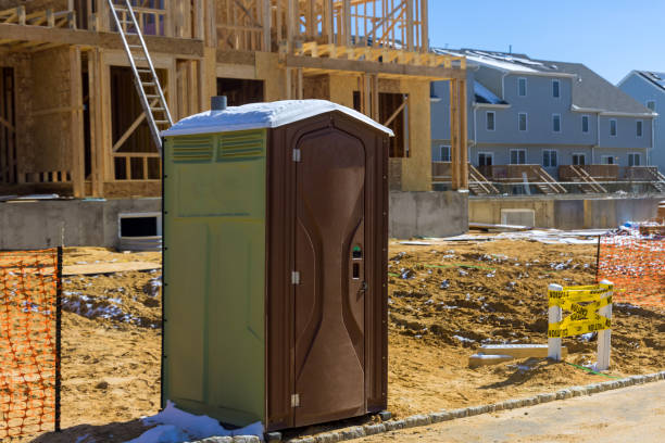 Best Porta potty rental near me  in Manville, NJ